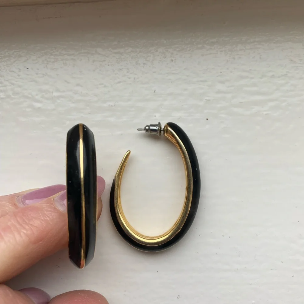 Trifari vintage gold and black resin hoop earrings